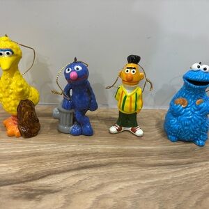 Sesame Street Character Ornaments Set